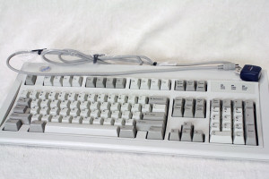 0165_001_IBMKeyboard