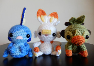 022_001_CrochetedGenVIIIStarters