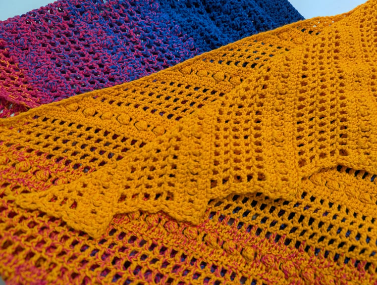So many popcorn stitches...